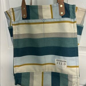 Multi pocket FEED BAG